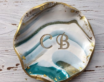 Personalized Jewelry Dish, Monogram Ring Dish,  Personalized Ring Dish, Gifts for Her, Bridesmaids Gifts, Gifts for Mom, Ring Dish/