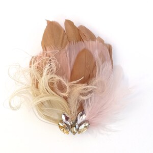 Bruids Feather zendspoel, bruiloft haaraccessoires, blozen Champagne bruiloft veer zendspoel, Bridal Feather Fascinator stijl 362 afbeelding 2