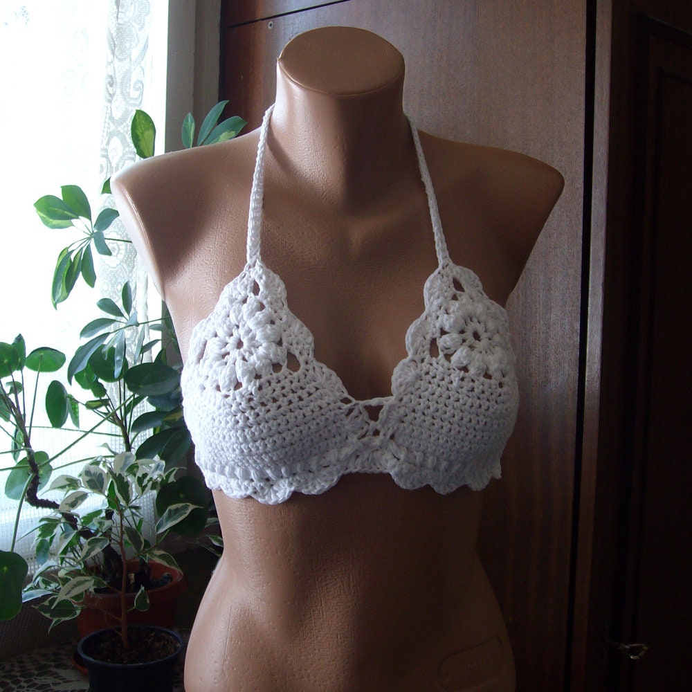 ⛔️ SHOP CLOSED ⛔️, Handmade white crochet bralette top.