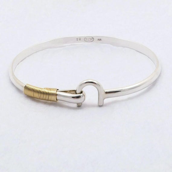hook bracelet