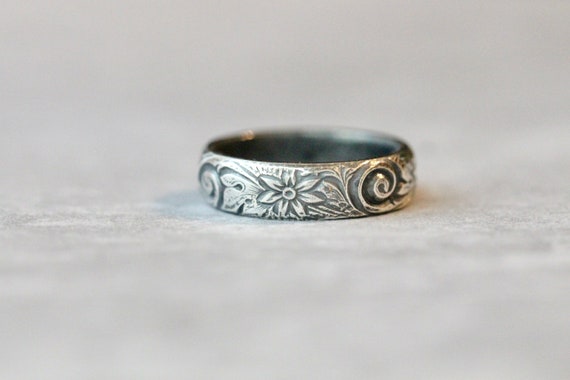 DAHLIA Sterling Silver Stacking Ring Floral Ring - Etsy