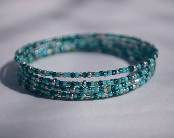 Boho chic turquoise/silver seed beads memory wire bracelet