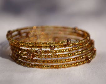 Boho chic brown/gold seed beads memory wire bracelet