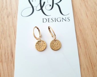 Gold Hammered Dot Circle Disc Leverback Drop Earrings, Coin Disc Hoops, Disc Hooks, Stainless Steel Dangle Leverback, Minimalist Earrings