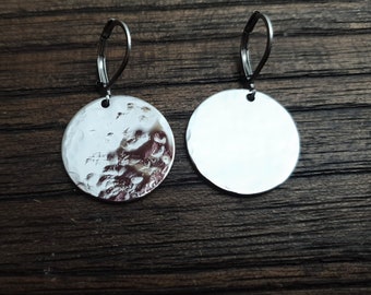 Hammered Circle Disc Large Leverback Earrings, 20mm Coin Disc, Stainless Steel Dangle Leverback, Hoops or Hook Earrings, Can be Personalised