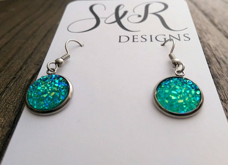 Green AB Sparkly Faux Druzy Dangle Earrings made of Stainless Steel