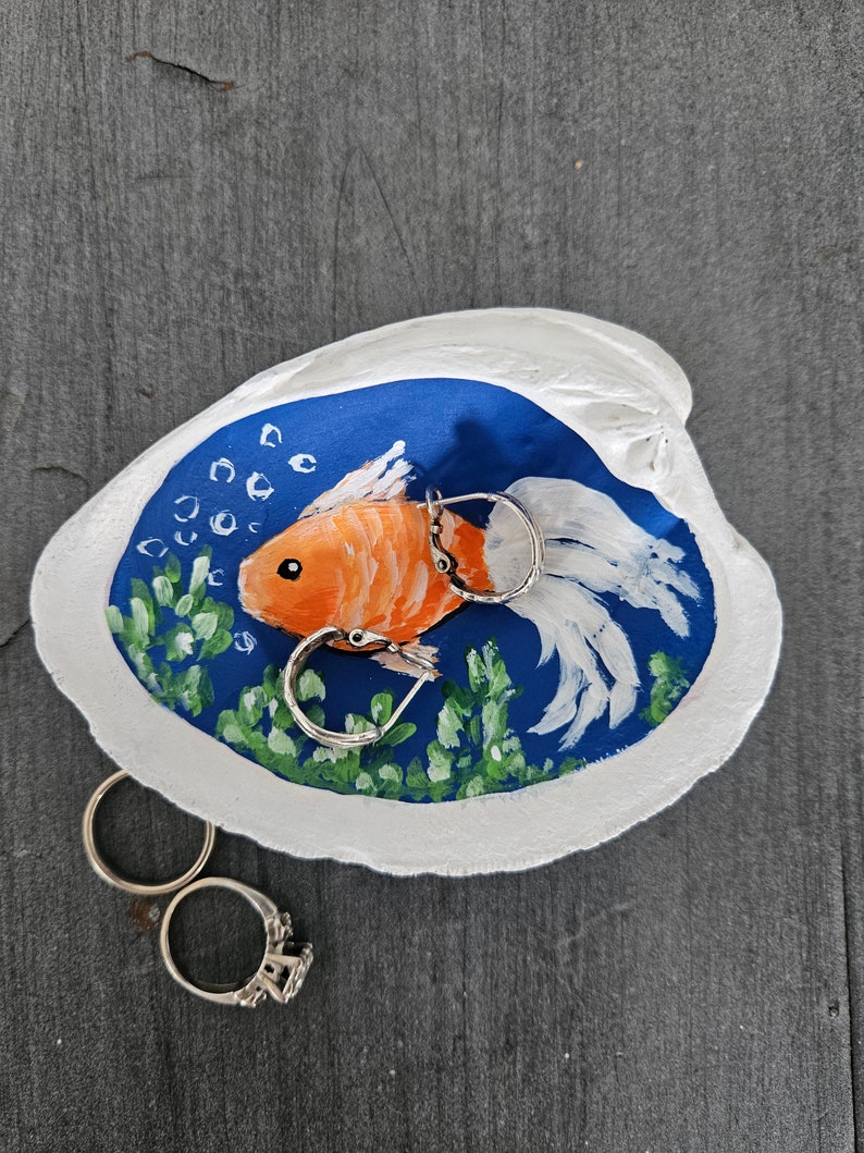 Hand-Painted Shell with Fish, Seashell Art, Tropical Fish Decor, Small Goldfish Painting Original Art, Ring Dish, Beach Gift, Sally Crisp image 4