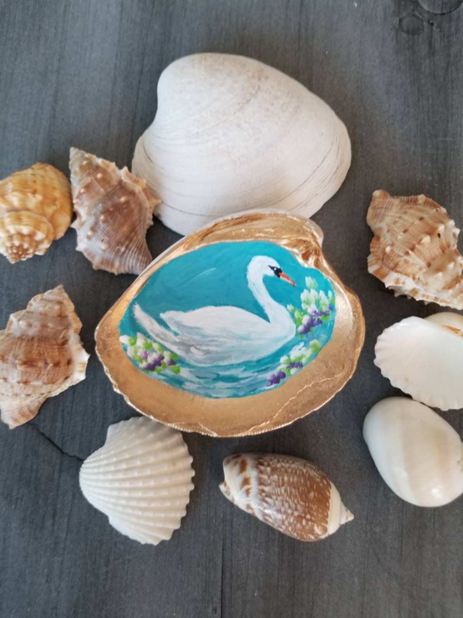 Handmade Gift Painted Shell Clam Shell Artwork Bird Art Etsy