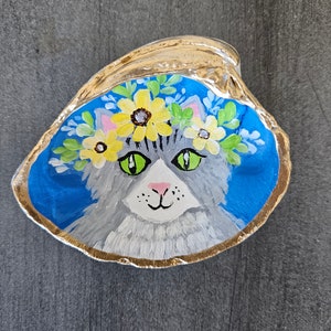 Hand-painted Shell, Artwork on Seashell, Gray Cat With Floral Wreath ...