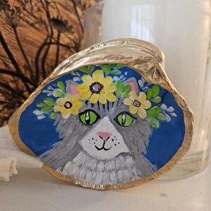 Hand-painted Shell, Artwork on Seashell, Gray Cat With Floral Wreath ...