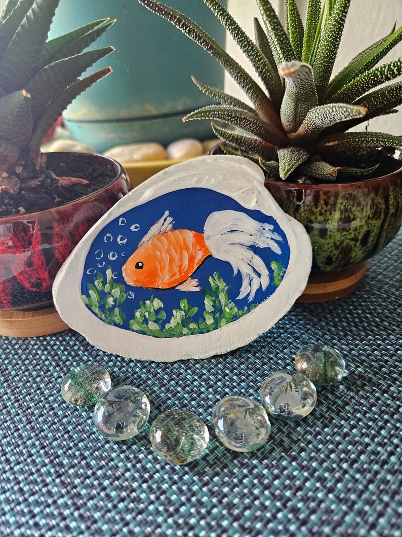 Hand-Painted Shell with Fish, Seashell Art, Tropical Fish Decor, Small Goldfish Painting Original Art, Ring Dish, Beach Gift, Sally Crisp image 10