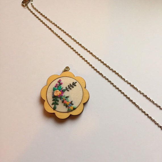 36mm Mini Embroidery Hoop Brooch Kit
