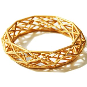 Brazalete geométrico chapado en oro impreso en 3D Constructionist Sleek