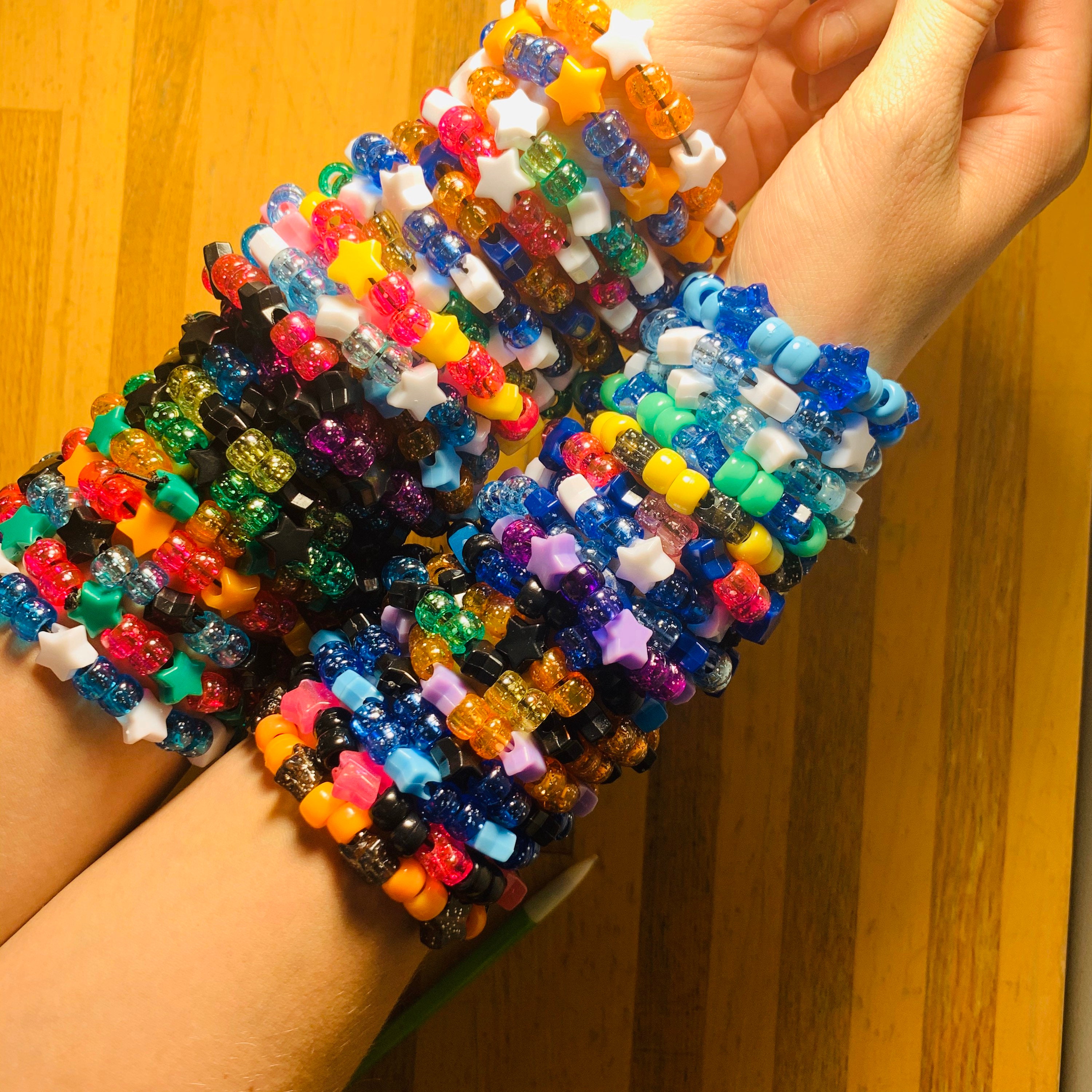 Christmas Pony Beads for Bracelet Making, 16 Colors Kandi Beads