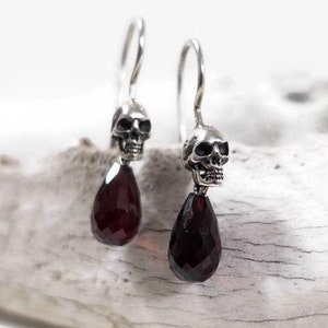 Elegant Skull Dangle Earrings with Little Gemstone Drop image 2