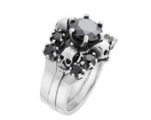 WANDA - Skull Wedding Ring Set in Sterling Silver with Black Spinel Stones