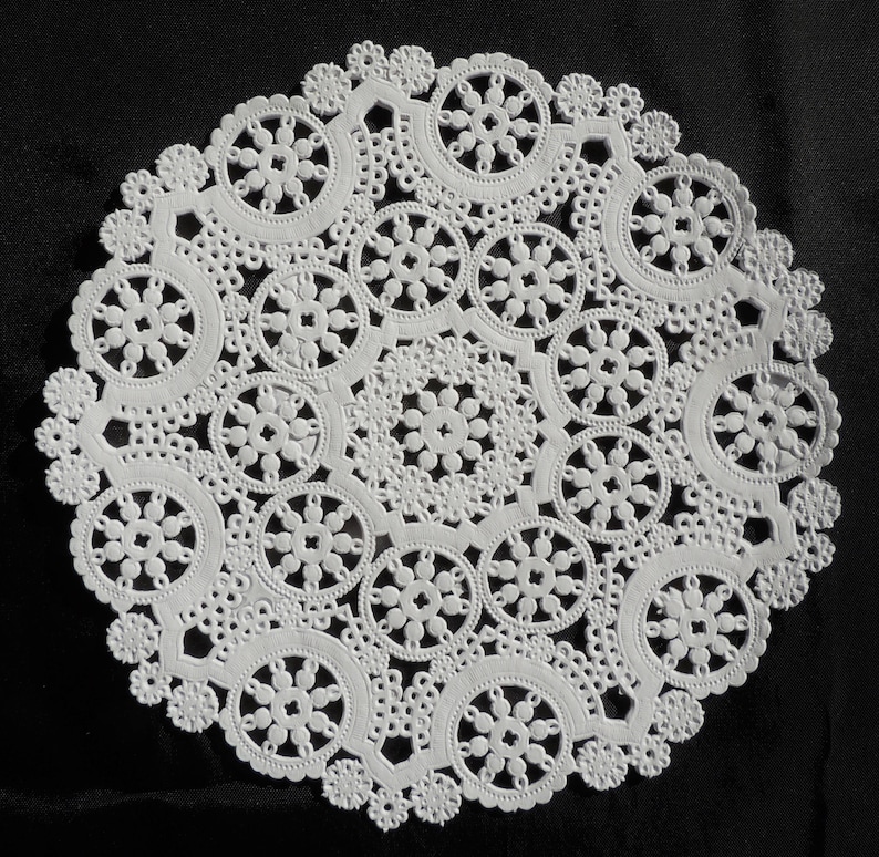100 10 WHITE MEDALLION Paper Lace Doilies Round Lace Etsy