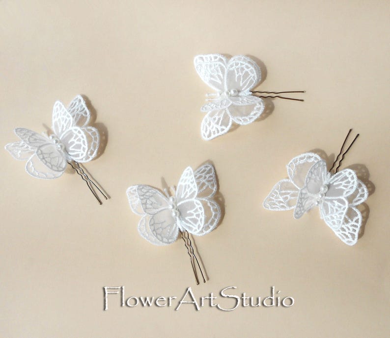 Flower Girls Hair Pin Bridal Hair Accessories Off White Butterfly Head Piece Butterfly Hair Pin Ivory Lace Butterfly Wedding Lace Clip