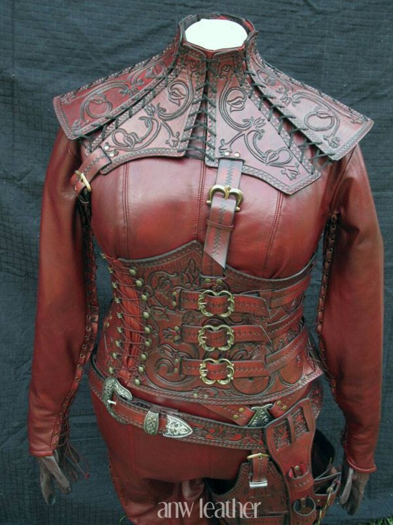 Decorative Mord'Sith Costume Red or White  Replica  image 1