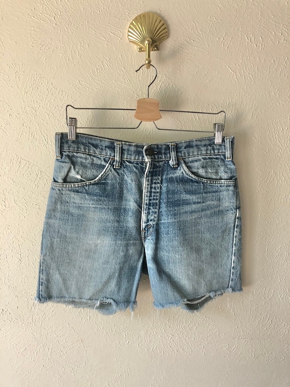 Vintage Levi’s Jean shorts - image 1