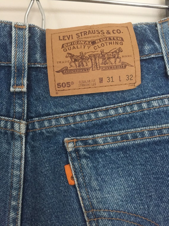 Vintage Levis 505 Jean Shorts Hot Pants - image 4
