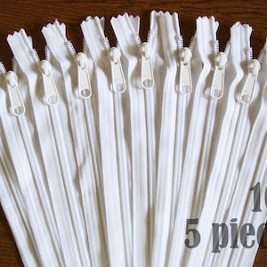 white zippers, handbag zippers, purse zippers, 10&quot; zippers, ykk, 10 inch zips, wholesale zippers, bulk zippers, no. 4.5- 5 zippers HNL10