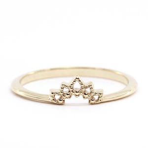 18K Gold Crown Wedding Ring: Dainty Curved Nesting Band