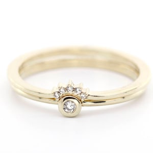 Engagement Ring, Diamond Ring, Stackable Ring, Thin Modern Ring, curved wedding band, Dainty Gold Ring, Minimalist Ring, Gold Ring, simple