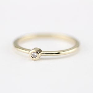 Engagement Ring white Diamond, Stackable Ring, Thin Modern Ring, Promise Ring, Thin Gold Ring, Dainty Gold Ring, Minimalist Ring, Gold Ring