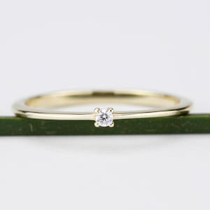 Diamond Ring 18K Gold Diamond Ring, April Birthstone Ring, Delicate Gold Ring Dainty Ring | R 145WD