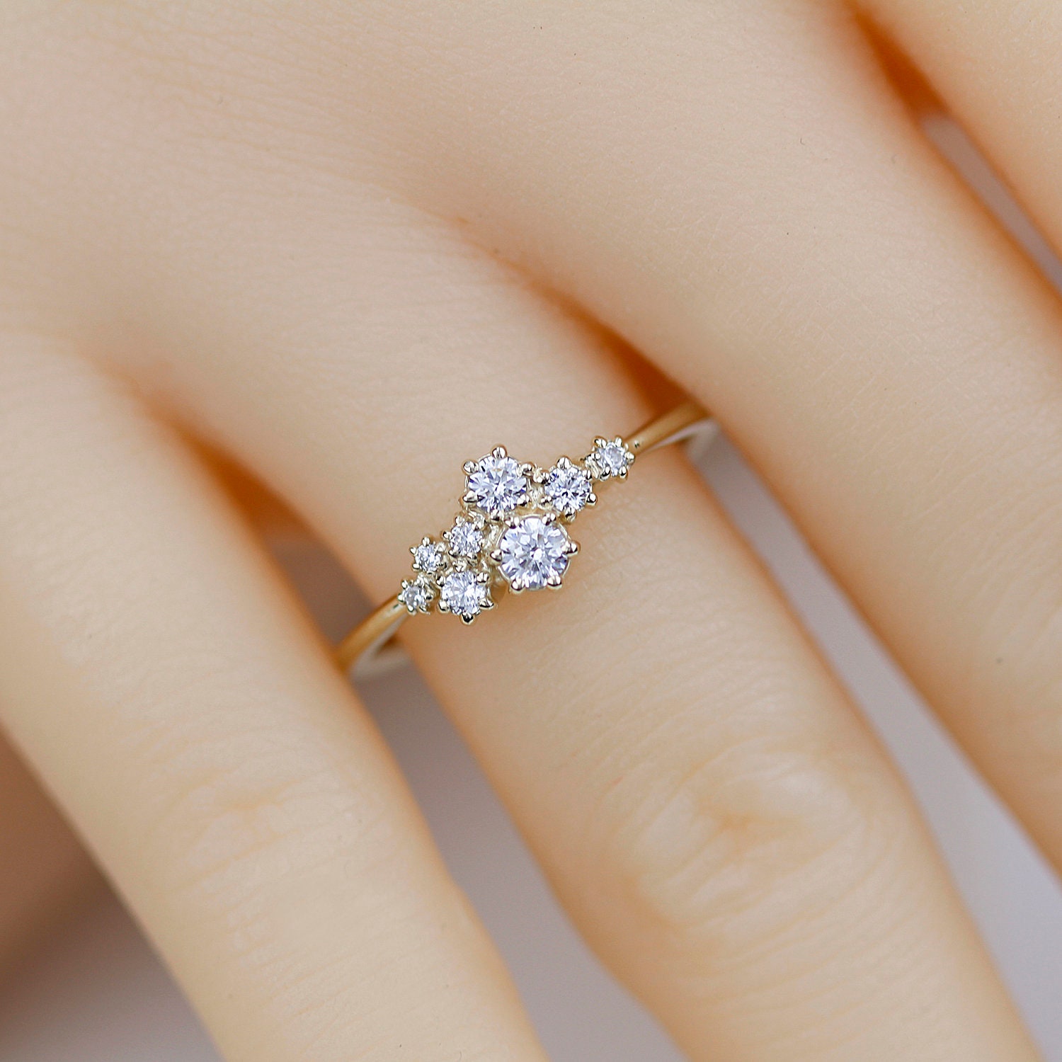 Cluster stone engagement ring deals