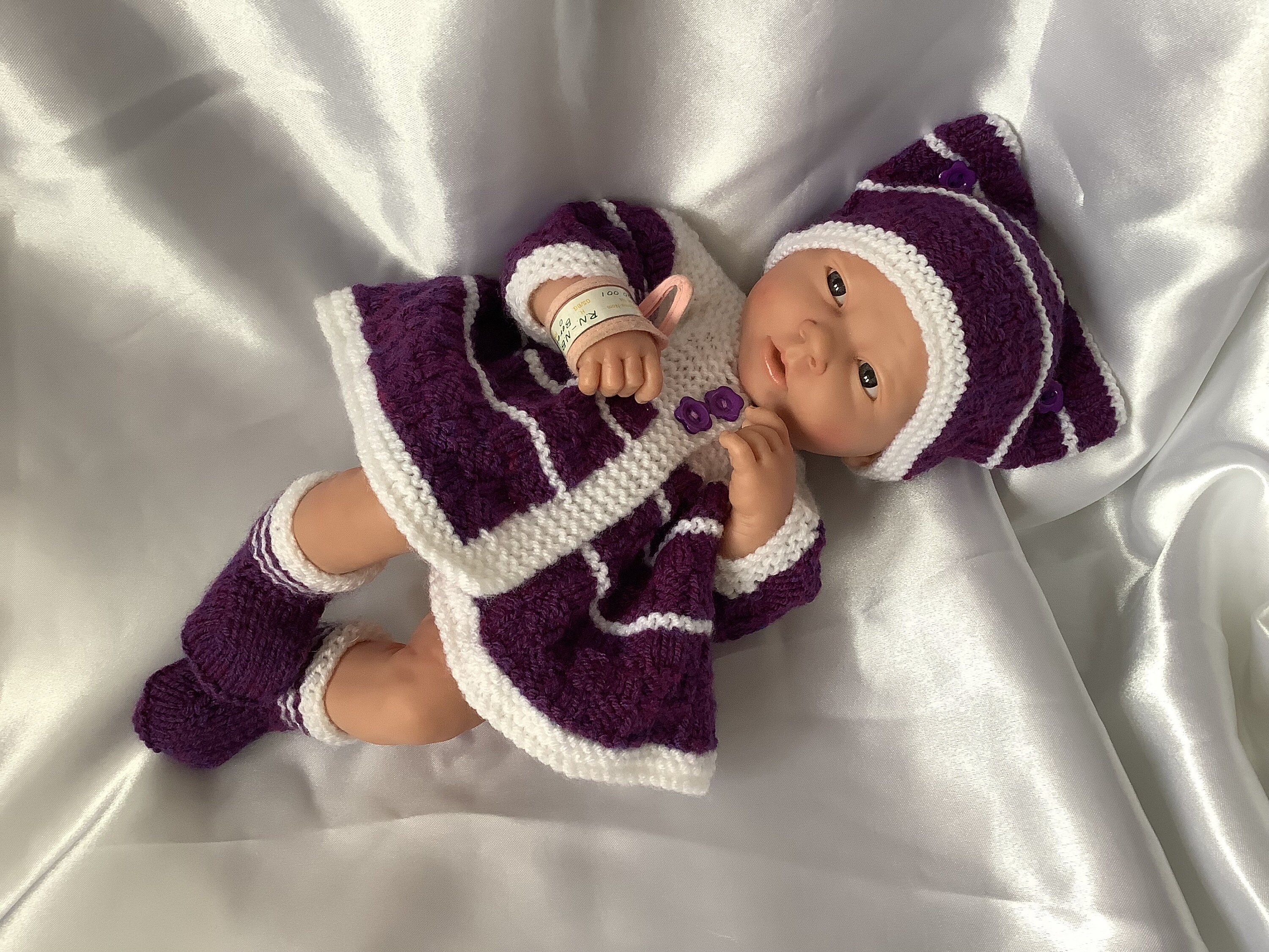 La newborn baby doll clothes 2025