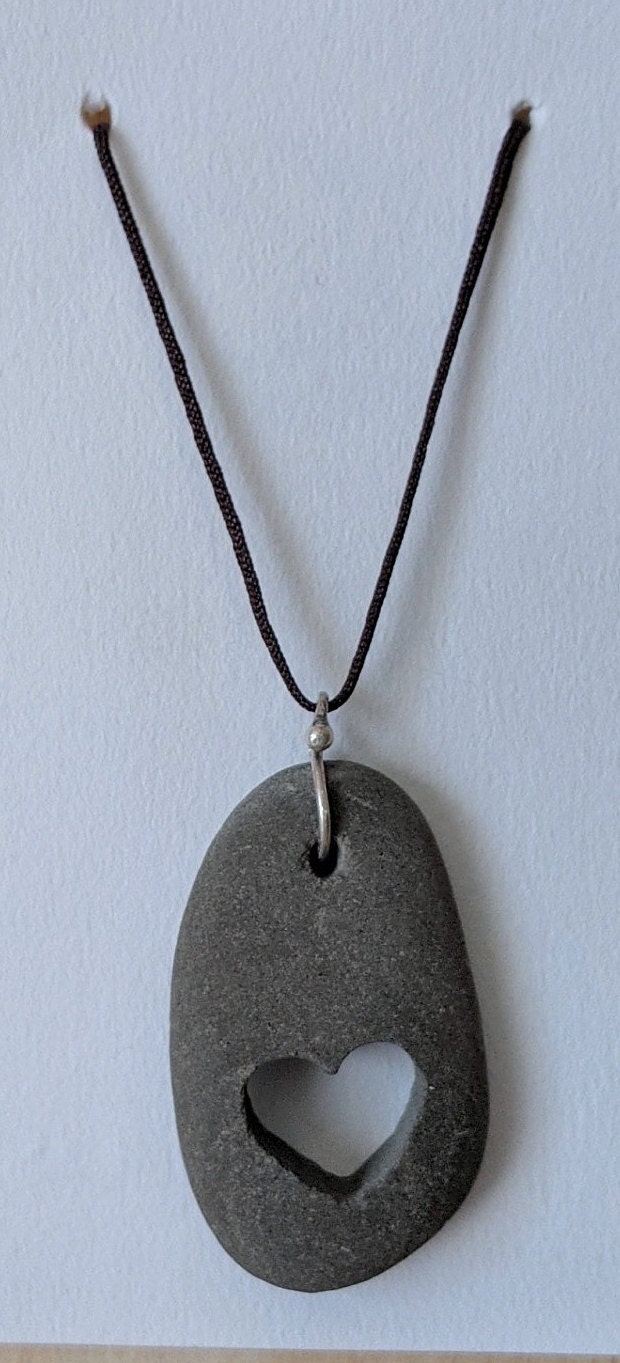 ◆STONEHENgE◆ 14K Heart Necklace SA25A03P SAG-25A03P-N4RST4 Heart in Stone - Etsy