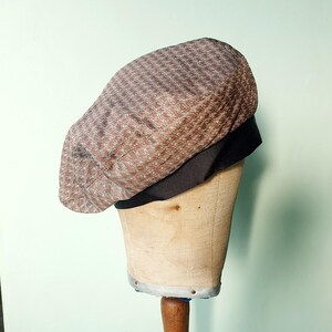 1920s Flapper Style  Beige Silk Sailor Beret // Vintage Style French Beret - MEDIUM