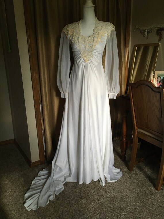 Handmade Vintage 1970s Wedding Gown S