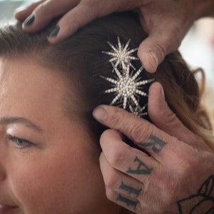 Deco star burst comb, silver rhinestone star headpiece, Deco bridal headpiece image 1