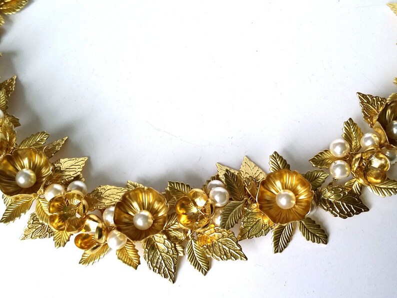 Gold flower leaf hair vine, gold crown, bridal headpiece, flower pearl vine image 3