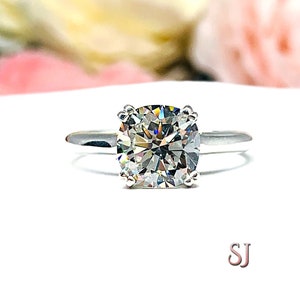 Cushion 8mm Near Colorless CZ Split Prong Engagement Ring