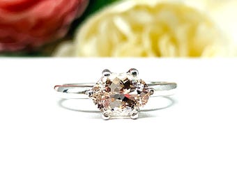 Anillo de morganita rosa melocotón de talla ovalada, estilo este/oeste • 8 x 6 mm, plata de ley, talla 6.25