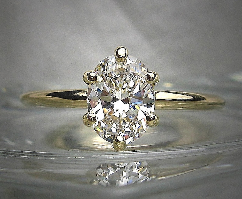 Oval Cut Cubic Zirconia CZ Engagement Ring 8x6mm 1.5 cts Etsy