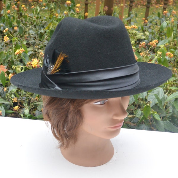 SALE! Italy Fedora Hat - UNUSED - Black, Felted Wool, Grosgrain Hatband, UNISEX, Great Gift - Vintage - Rare, Fabulous!