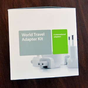 Apple World Traveler Adapter  Kit-  UNUSED - 6 New Adapters, M8794G/B, Boxed, Vintage, SALE!