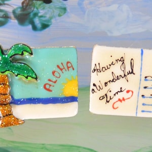 Lunch at the Ritz-oorbellen - gesigneerd, Hawaii-postkaarten, doorboord, geweldig cadeau - vintage - zeer zeldzaam, fantastisch!