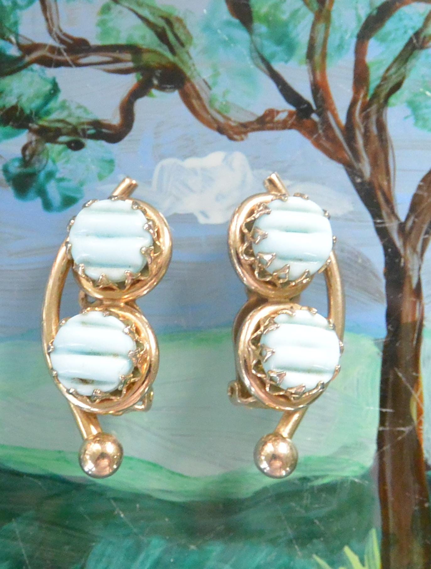 Schiaparelli Style - Etsy