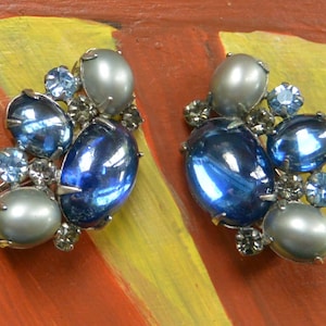 SALE! Hattie Carnegie Earrings - Signed, Spectacular Multi Color Cabochons, Clip,  Great Gift- Vintage - Rare, Fabulous!