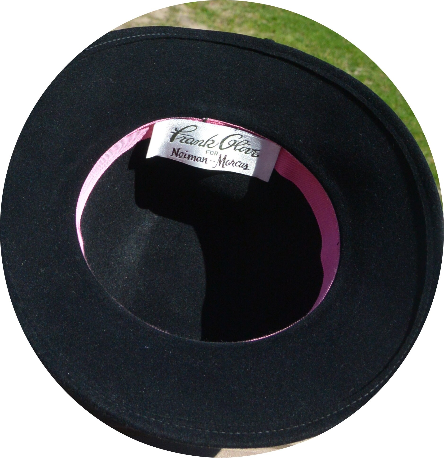 Frank Olive Black Felt Wool Hat - Neiman Marcus Designer  display picture 2