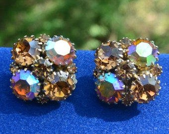 VENTE ! Boucles d'oreilles Albert Weiss - Cabochons scintillants signés, belles couleurs chatoyantes, clip, excellent cadeau - vintage - rare, fabuleux !