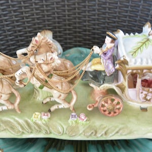 Capodimonte Horse and Carriage - Etsy
