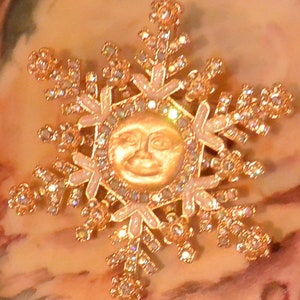 SALE Kirks Folly Brooch/Pendant UNUSED Signed, Golden Moon, Snowflake, Swarovski Crystals, Great Gift Vintage Rare, Fabulous image 6