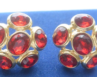 VENTE ! Boucles d'oreilles Ivana Glam - signées, pierres à facettes rouges, excellent cadeau - vintage - rares, fabuleux !